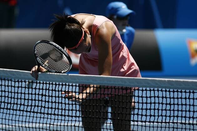Jelena Jankovic (Serbien) jubelt erschöpft am Netz Tennis Damen Australian Open 2008, Grand Slam, WTA Tour, Viertelfinale Einzelbild Melbourne Freude, Tennis Damen Australian Open 2008, Grand Slam, WTA Tour, Viertelfinale Einzelbild Melbourne Freude,