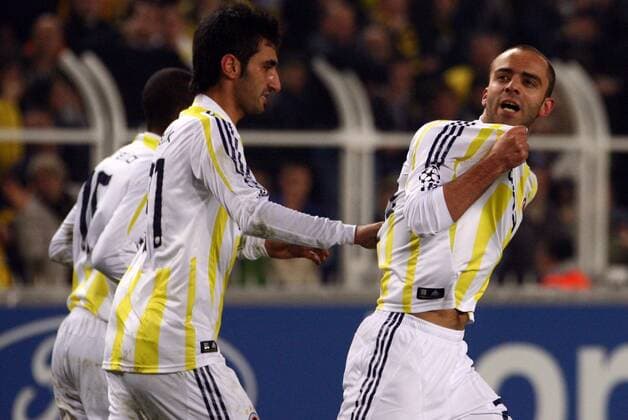 Semih Sentürk (re.) und Selcuk Sahin (beide Fenerbahce Istanbul) - Torjubel -  Fußball EC 1 Herren Champions League 2007 2008, Fenerbahce SK Istanbul Gruppe Istanbul Freude, Fußball EC 1 Herren Champions League 2007 2008, Fenerbahce SK Istanbul Gruppe Istanbul Freude,
