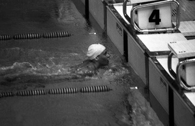 Kornelia Ender (DDR) Schwimmen OS Sommer Damen Olympische Spiele München 1972, Sommerspiele, Vneg Vsw Einzelbild München Schwimmen OS Sommer Damen Olympische Spiele München 1972, Sommerspiele, Vneg Vsw Einzelbild München