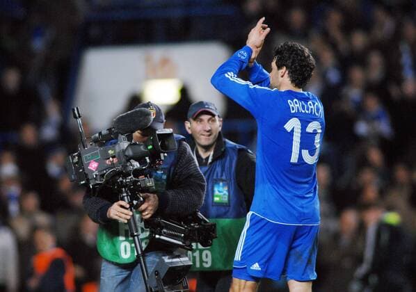 Michael Ballack (Chelsea) bedankt sich bei den Anhängern -  Fußball EC 1 Herren Champions League 2007 2008, Chelsea FC London Gruppe London Fußball EC 1 Herren Champions League 2007 2008, Chelsea FC London Gruppe London