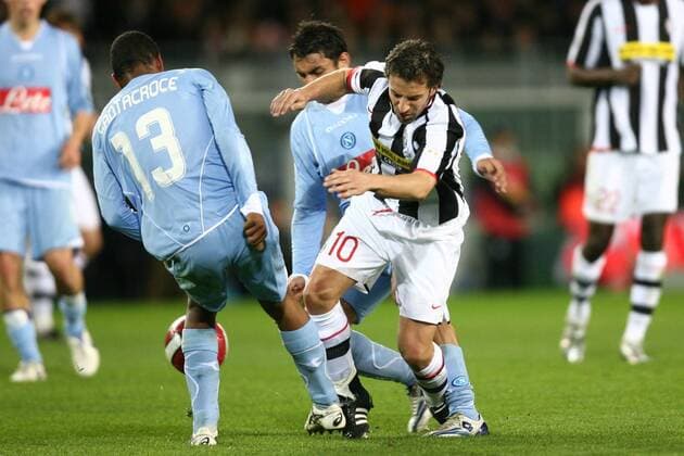 Alessandro del Piero (Juventus Turin, re.) gegen Fabiano Santacroce (Neapel) -  Fußball Herren Serie A 2007 2008, 1. Italienische Liga, Juventus Turin - SSC Napoli 1:0, Juve Gruppe Turin Dynamik, Fußball Herren Serie A 2007 2008, 1. Italienische Liga, Juventus Turin - SSC Napoli 1:0, Juve Gruppe Turin Dynamik,