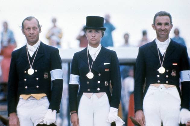 Team BR Deutschland, Dressur Olympiasieger 1976 in Montreal, v.li.: Harry Boldt, Gabriela Grillo und Dr. Reiner Klimke Pferdesport OS Sommer Olympische Spiele Montreal 1976, Sommerspiele Reiten Reitsport Dressurreiten Dressur Vdia Gruppe Bromont Pferdesport OS Sommer Olympische Spiele Montreal 1976, Sommerspiele Reiten Reitsport Dressurreiten Dressur Vdia Gruppe Bromont