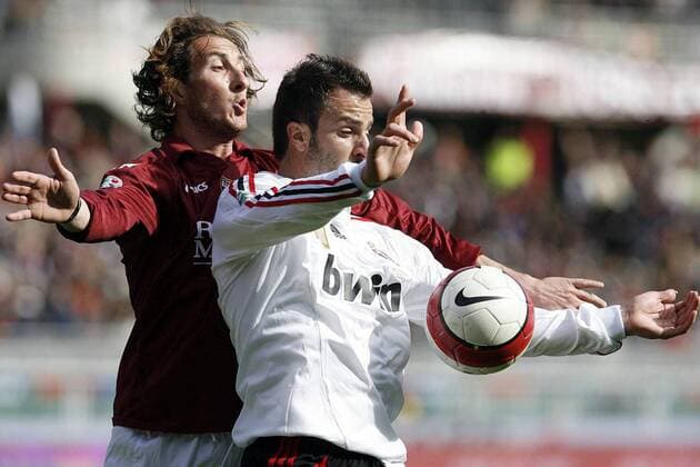 Alberto Gilardino (AC Mailand, re.) gegen Aimo Diana (FC Turin) -  Fußball Herren Serie A 2007 2008, 1. Italienische Liga, Torino FC - AC Mailand 0:1, Milan, Vdig Gruppe Turin Dynamik, Fußball Herren Serie A 2007 2008, 1. Italienische Liga, Torino FC - AC Mailand 0:1, Milan, Vdig Gruppe Turin Dynamik,