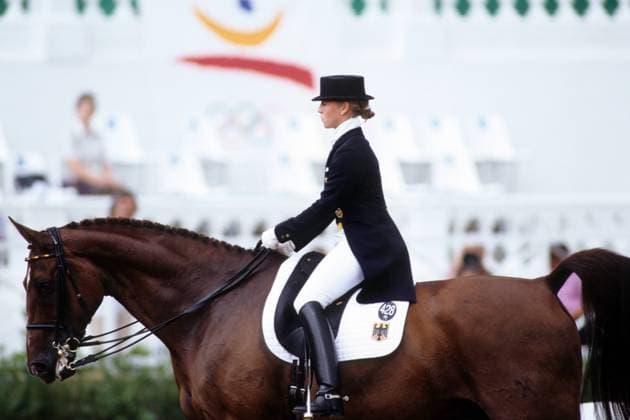 Isabell Werth (Deutschland) auf Gigolo Pferdesport OS Sommer Damen Olympische Spiele 1992, Sommerspiele, Reiten Reitsport Dressur Dressurreiten Vdia Einzelbild Barcelona Pferdesport OS Sommer Damen Olympische Spiele 1992, Sommerspiele, Reiten Reitsport Dressur Dressurreiten Vdia Einzelbild Barcelona
