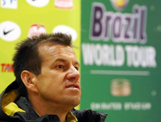 Nationaltrainer Carlos Dunga (Brasilien) - Pressekonferenz -  Fußball Herren 2008, Nationalteam, Pressekonferenz, Pressetermin, Porträt London Fußball Herren 2008, Nationalteam, Pressekonferenz, Pressetermin, Porträt London
