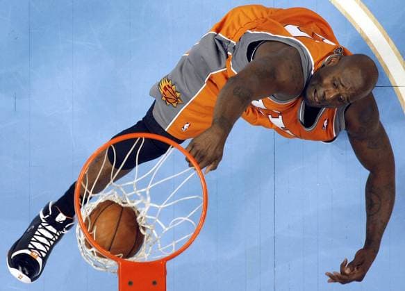 Shaquille O Neal (Phoenix Suns ) - Dunking -  (DEN2008040117) Basketball Herren NBA 2007 2008, Phoenix Suns Einzelbild Denver Dynamik, Basketball Herren NBA 2007 2008, Phoenix Suns Einzelbild Denver Dynamik,