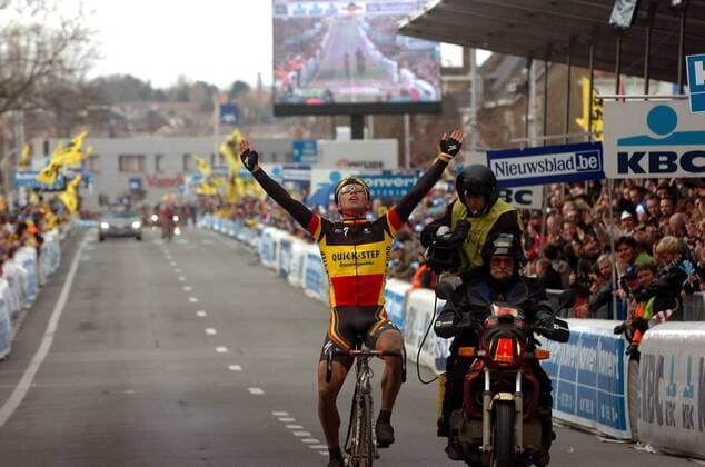 Stijn Devolder (Belgien Quick Step Innergetic) gewinnt die Flandernrundfahrt 2008 - Radsport Herren Flandernrundfahrt 2008, Flandern Rundfahrt, ProTour, Straßenradsport, Straße, Rad Einzelbild Freude, Begeisterung, Radsport Herren Flandernrundfahrt 2008, Flandern Rundfahrt, ProTour, Straßenradsport, Straße, Rad Einzelbild Freude, Begeisterung,