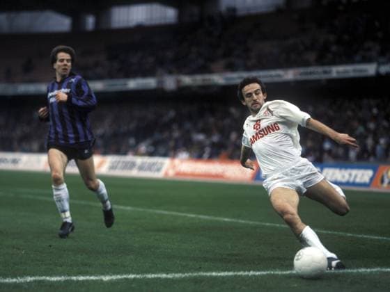 Frank Ordenewitz (Köln, re.9 am Ball, daneben Jürgen Gronau (St. Pauli) Fußball 1. BL Herren DEUTSCHSPRACHIGE SPORTZEITSCHRIFTEN UND -ZEITUNGEN NUR NACH RÜCKSPRACHE, Saison 1989 1990 Gruppe Köln Dynamik, Fußball 1. BL Herren DEUTSCHSPRACHIGE SPORTZEITSCHRIFTEN UND -ZEITUNGEN NUR NACH RÜCKSPRACHE, Saison 1989 1990 Gruppe Köln Dynamik,