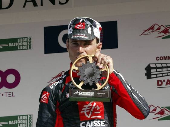 Alejandro Valverde (Spanien Caisse d Epargne) gewinnt Lüttich Bastogne Lüttich 2008 Radsport Herren Lüttich Bastogne Lüttich 2008, Straßenradsport, Straße, Rad, Einzelbild Lüttich Radsport Herren Lüttich Bastogne Lüttich 2008, Straßenradsport, Straße, Rad, Einzelbild Lüttich