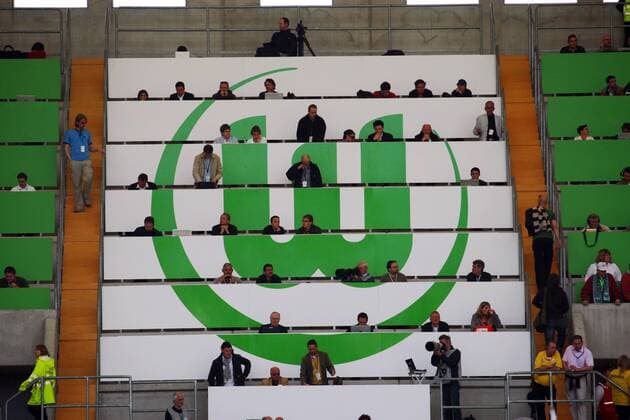 Pressetribüne in der Volkswagen Arena, Heimspielstätte des VfL Wolfsburg Fußball 1. BL Herren Saison 2007 2008, VfL Wolfsburg, Totale VWArena VW Arena Volkswagen VolkswagenArena Wolfsburg Fußball 1. BL Herren Saison 2007 2008, VfL Wolfsburg, Totale VWArena VW Arena Volkswagen VolkswagenArena Wolfsburg