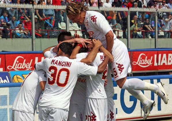 Philippe Mexes (AS Rom, re.) - Torjubel -  Fußball Herren Serie A 2007 2008, 1. Italienische Liga, AS Roma Gruppe Catania Freude, Begeisterung, Fußball Herren Serie A 2007 2008, 1. Italienische Liga, AS Roma Gruppe Catania Freude, Begeisterung,