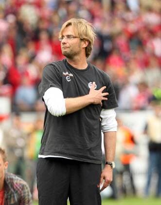 Trainer Jürgen Klopp (Mainz) verabschiedet sich Fußball 2. BL Herren Saison 2007 2008, FSV Mainz 05 Einzelbild Mainz Fußball 2. BL Herren Saison 2007 2008, FSV Mainz 05 Einzelbild Mainz