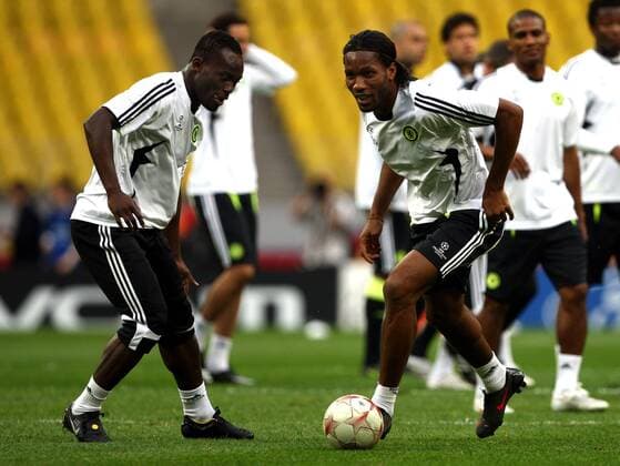 Didier Drogba (re.) und Shaun Wright Phillips (beide Chelsea) - Training -  Fußball EC 1 Herren Vorschau Champions League 2007 2008, Finale, Chelsea FC London, Training Gruppe Moskau Dynamik, Fußball EC 1 Herren Vorschau Champions League 2007 2008, Finale, Chelsea FC London, Training Gruppe Moskau Dynamik,