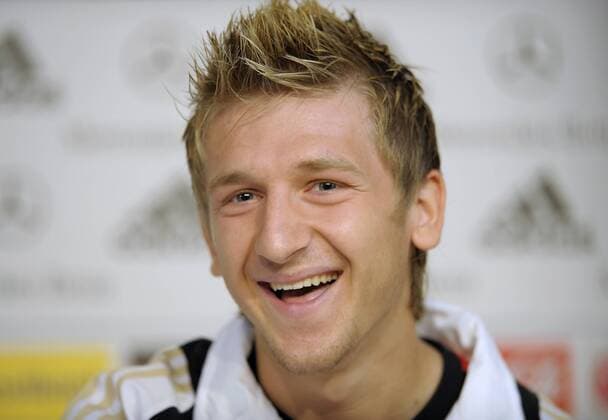 Marko Marin (Deutschland) - Pressekonferenz während des Trainingslagers auf Mallorca Fußball Herren DFB Pressekonferenz 2008, Nationalmannschaft, Trainingslager, Pressetermin Porträt Palma de Mallorca Freude, Fußball Herren DFB Pressekonferenz 2008, Nationalmannschaft, Trainingslager, Pressetermin Porträt Palma de Mallorca Freude,
