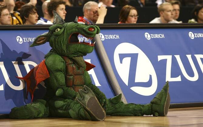 Tobi the Dragon - Maskottchen der Artland Dragons Quakenbrück Basketball Herren BBL Pokal 2007 2008, Pokalspiel, Finalrunde, Top Vier, Final Four, Endrunde, Vdig Einzelbild Hamburg