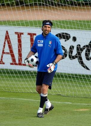 Torwart Gianluigi Buffon (Italien) - Fußball EM Herren Vorschau Euro 2008, Nationalteam, Training Einzelbild Florenz