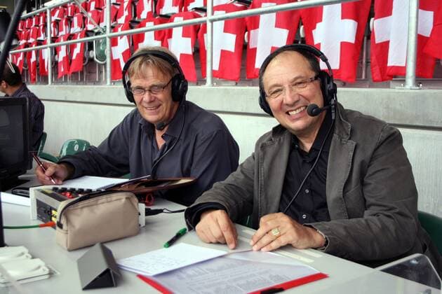 SF Kommentator Bernhard Thurnheer (Schweiz, re.) und Co Kommentator Volker Finke (Deutschland) Fußball EM Herren Vorschau Euro 2008, Nationalmannschaft, Länderspiel Gruppe Freude, Fußball EM Herren Vorschau Euro 2008, Nationalmannschaft, Länderspiel Gruppe Freude, 