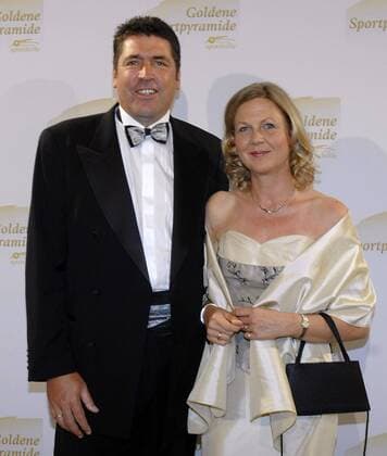 Stefan Quirmbach (Deutschland) mit seiner Frau Katharina bei der Goldenen Sportpyramide 2008 Golf Herren Goldene Sportpyramide 2008, Gala, Sportgala, Benefiz, Benefizgala, Stiftung deutsche Sporthilfe, Gruppe Berlin