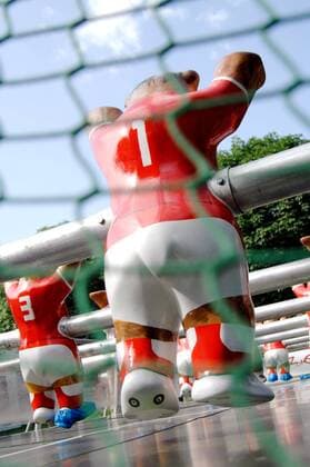 Überdimensionaler Kickertisch mit Buddybären anstatt normaler Figuren, am Rande der Fan Zone auf dem Wiener Heldenplatz anlässlich der Euro 2008 -  Fußball EM Herren Vorschau Euro 2008, Public Viewing, Live Übertragung, Fußballübertragung, Liveübertragung, Vdig Gruppe Wien Fußball EM Herren Vorschau Euro 2008, Public Viewing, Live Übertragung, Fußballübertragung, Liveübertragung, Vdig Gruppe Wien