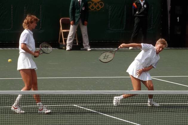 Jana Novotna (re.) und Helena Sukova (beide Tschechoslowakei) Tennis OS Sommer Damen Olympische Spiele Seoul 1988, Sommerspiele, Finale Gruppe Aufnahmedatum geschätzt Seoul