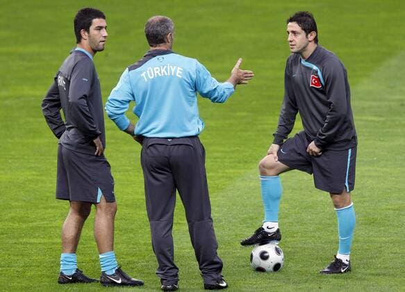 Nihat Kahveci (Türkei, re.) -  - NOxONLINExUSE Fußball EM Herren EM 2008, Euro Gruppe Nyon