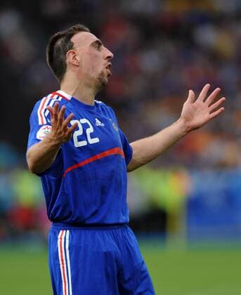 Franck Ribery (Frankreich) enttäuscht Fußball Länderspiel Herren EURO 2008, EM, Nationalteam, Nationaltrikot, Frankreich Einzelbild Zürich Fußball Länderspiel Herren EURO 2008, EM, Nationalteam, Nationaltrikot, Frankreich Einzelbild Zürich