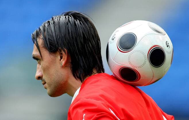 Hakan Yakin (Schweiz) -  Fußball EM Herren Euro 2008, Nationalteam, Training Einzelbild Basel Fußball EM Herren Euro 2008, Nationalteam, Training Einzelbild Basel