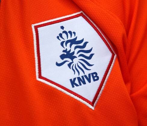 Logo des niederländischen Fußballverbandes KNVB -  Fußball EM Herren Euro 2008, Länderspiel, Nationalmannschaft, Nationaltrikot, Einzelbild Bern