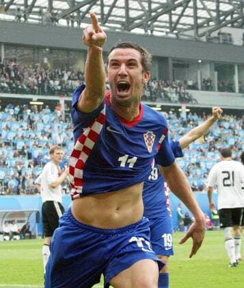 Darijo Srna (Kroatien) - Torjubel Fußball EM Herren Euro 2008, Länderspiel, Nationalteam, Nationaltrikot, Kroatien - Deutschland 2:1 Einzelbild Klagenfurt Freude, Begeisterung, Fußball EM Herren Euro 2008, Länderspiel, Nationalteam, Nationaltrikot, Kroatien - Deutschland 2:1 Einzelbild Klagenfurt Freude, Begeisterung,
