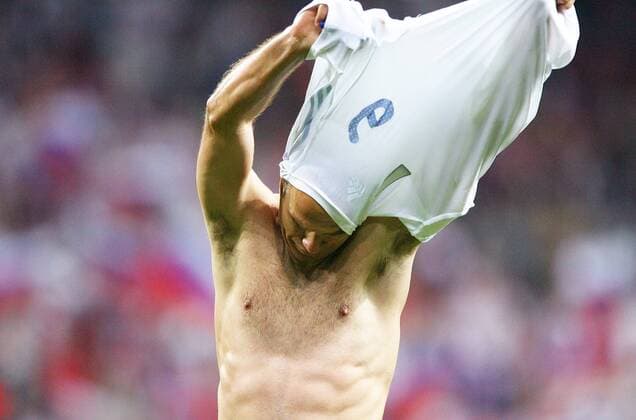 Angelos Basinas (Griechenland) enttäuscht - Fußball EM Herren Euro 2008, Länderspiel, Nationalteam, Nationaltrikot Einzelbild Salzburg Enttäuschung, Verzweiflung, Wut,