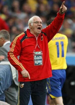 Nationaltrainer Luis Aragones (Spanien) gibt Anweisungen Fußball Länderspiel Herren EURO 2008, EM, Nationalteam, Spanien Einzelbild Innsbruck