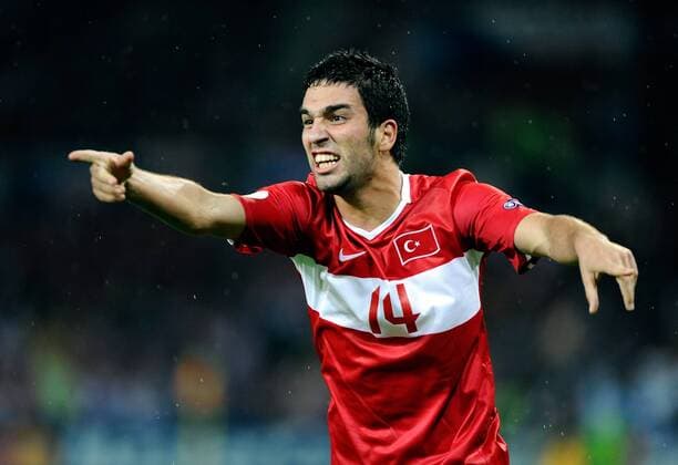 Arda Turan (Türkei) - Torjubel - Fußball EM Herren EURO 2008, Länderspiel, Nationalteam, Nationaltrikot, Vdig Einzelbild Genf Freude,