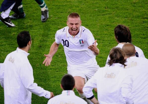 Daniele de Rossi (Italien) - Torjubel - Fußball EM Herren Euro 2008, Länderspiel, Nationalmannschaft, Nationaltrikot Einzelbild Zürich Freude,