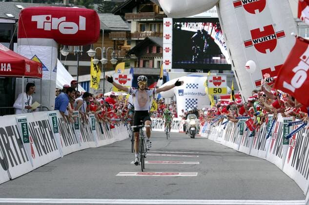 Kim Kirchen (Luxemburg High Road) gewinnt die 6. Etappe der Tour de Suisse 2008 -  Radsport Herren Tour de Suisse 2008, ProTour, Straßenradsport, Straße, Rad Einzelbild 6. Etappe: Ambri - Verbier Freude,