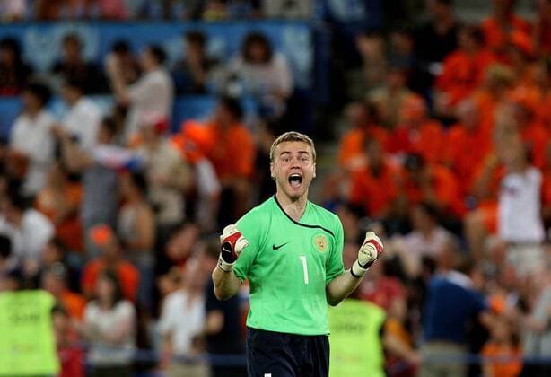 Torwart Igor Akinfeev (Rußland) - Torjubel Fußball EM Herren Euro 2008, Länderspiel, Viertelfinale, Nationalteam, Nationaltrikot Einzelbild Basel Begeisterung, Freude,