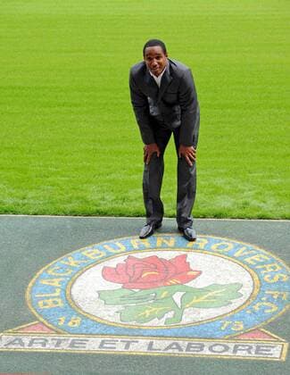Paul Ince, neuer Trainer der Blackburn Rovers - EDITORIAL USE ONLY. No use with unauthorised audio, video, data, fixture lists, club league logos or live services. Online in-match use limited to 120 images, no video emulation. No use in betting, games or single club league player publications. Fußball Herren English Premier League 2008 2009, 1. Englische Liga, Blackburn Rovers Einzelbild Blackburn