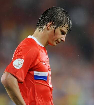 Andrey Arshavin (Russland) enttäuscht - Fußball EM Herren Euro 2008, Länderspiel, Halbfinale, Nationalteam, Nationaltrikot, Einzelbild Wien