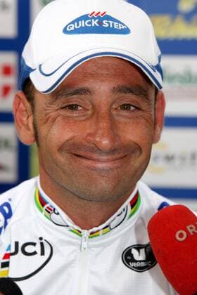 Paolo Bettini (Italien Quick Step) gewinnt die 1. Etappe der Österreich Rundfahrt 2008 -  Radsport Herren Österreich Rundfahrt 2008, Straßenradsport, Straße, Rad, Porträt 1. Etappe: Klausen - Toblach Freude,