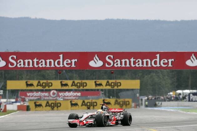 Lewis Hamilton (England McLaren Mercedes) in seinem Boliden Motorsport Grand Prix Herren Großer Preis von Deutschland 2008, Formel 1 Weltmeisterschaft, F1, F, GP, WM Totale Hockenheimring Hockenheim