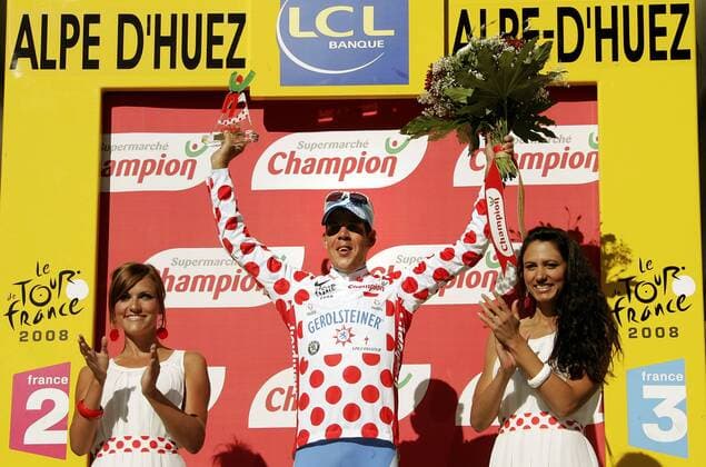 Bernhard Kohl (Österreich Gerolsteiner) nach der 17. Etappe der Tour de France 2008 von Embrun nach L Alpe d Huez im Bergtrikot Radsport Herren Tour de France 2008, Straßenradsport, Straße, Rad, Gruppe 17. Etappe: Embrun - L Alpe d Huez, LAlpe, dHuez Freude,