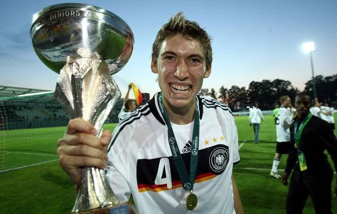 Stefan Reinartz (Deutschland U19) - U19 Europameister 2008 Fußball EM Herren U19 EM 2008, Junioren, U 19, Finale, Nationaltrikot, Nationalteam, Länderspiel Einzelbild Jablonec Freude,