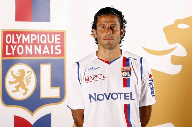 Fabio Grosso (Lyon) -  (pan27068) Fußball Herren Ligue 1 2008 2009, 1. Französische Liga, Olympique Lyonnais, OL, Fotoshooting, Vdig Einzelbild Lyon
