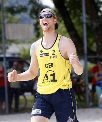 Jonas Reckermann (Deutschland) jubelt Beachvolleyball Herren Swatch FIVB Beach World Tour 2008, Grand Slam, Einzelbild Klagenfurt Freude,