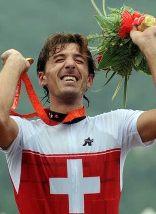 Fabian Cancellara (Schweiz) - Olympiasieger im Zeitfahren -  Radsport OS Sommer Herren Olympische Spiele Peking 2008, Sommerspiele, Straßenradsport, Straße, Rad, Einzelzeitfahren Einzelbild Peking Freude, Begeisterung,