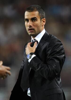Trainer Josep Guardiola (FC Barcelona) -  (pan27346) Fußball EC 1 Herren Champions League Qualifikation 2008, Primera Division, 1. Spanische Liga, Barca Einzelbild o0 2009 Barcelona Nachdenklichkeit, Skepsis,