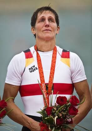 Kathrin Boron (Deutschland) wird mit dem Doppelvierer Olympiadritte Rudern OS Sommer Damen Olympische Spiele Peking 2008, Sommerspiele, Nationaltrikot, Vierer, 4er 4 er, Skull Einzelbild Peking Enttäuschung,