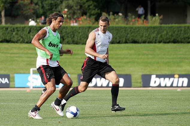 Paolo Maldini (li.) und Andriy Shevchenko (beide AC Mailand) - Fußball Herren Serie A 2008 2009, 1. Liga, Milan, Training Gruppe Mailand