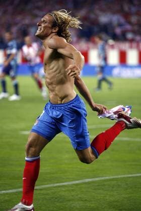 Diego Forlan (Atletico Madrid) - Torjubel -  - NOxONLINExUSE Fußball EC 1 Herren Champions League 2008 2009 Qualifikation, Atletico Madrid Einzelbild Madrid Freude, Begeisterung,