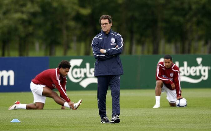 Nationaltrainer Fabio Capello (England) - EDITORIAL USE ONLY. No use with unauthorised audio, video, data, fixture lists, club league logos or live services. Online in-match use limited to 120 images, no video emulation. No use in betting, games or single club league player publications. Fußball Herren Nationalmannschaft 2008, Training Gruppe