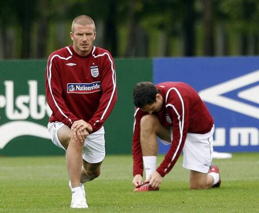 David Beckham (England) - EDITORIAL USE ONLY. No use with unauthorised audio, video, data, fixture lists, club league logos or live services. Online in-match use limited to 120 images, no video emulation. No use in betting, games or single club league player publications. Fußball Herren Nationalmannschaft 2008, Training Gruppe